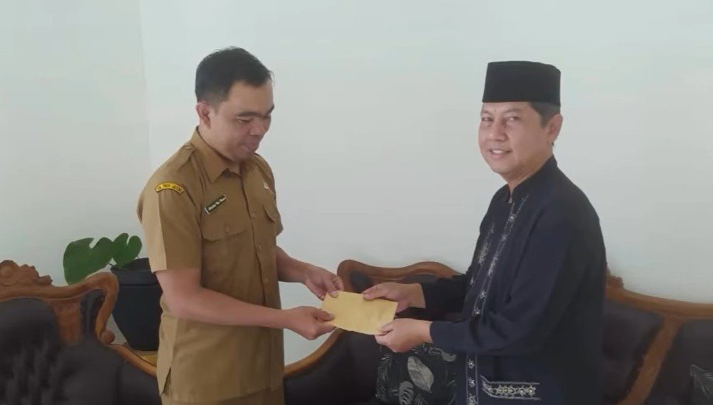 LDII Peduli: PAC LDII Manding Salurkan Bantuan untuk Warga Terdampak Kebakaran